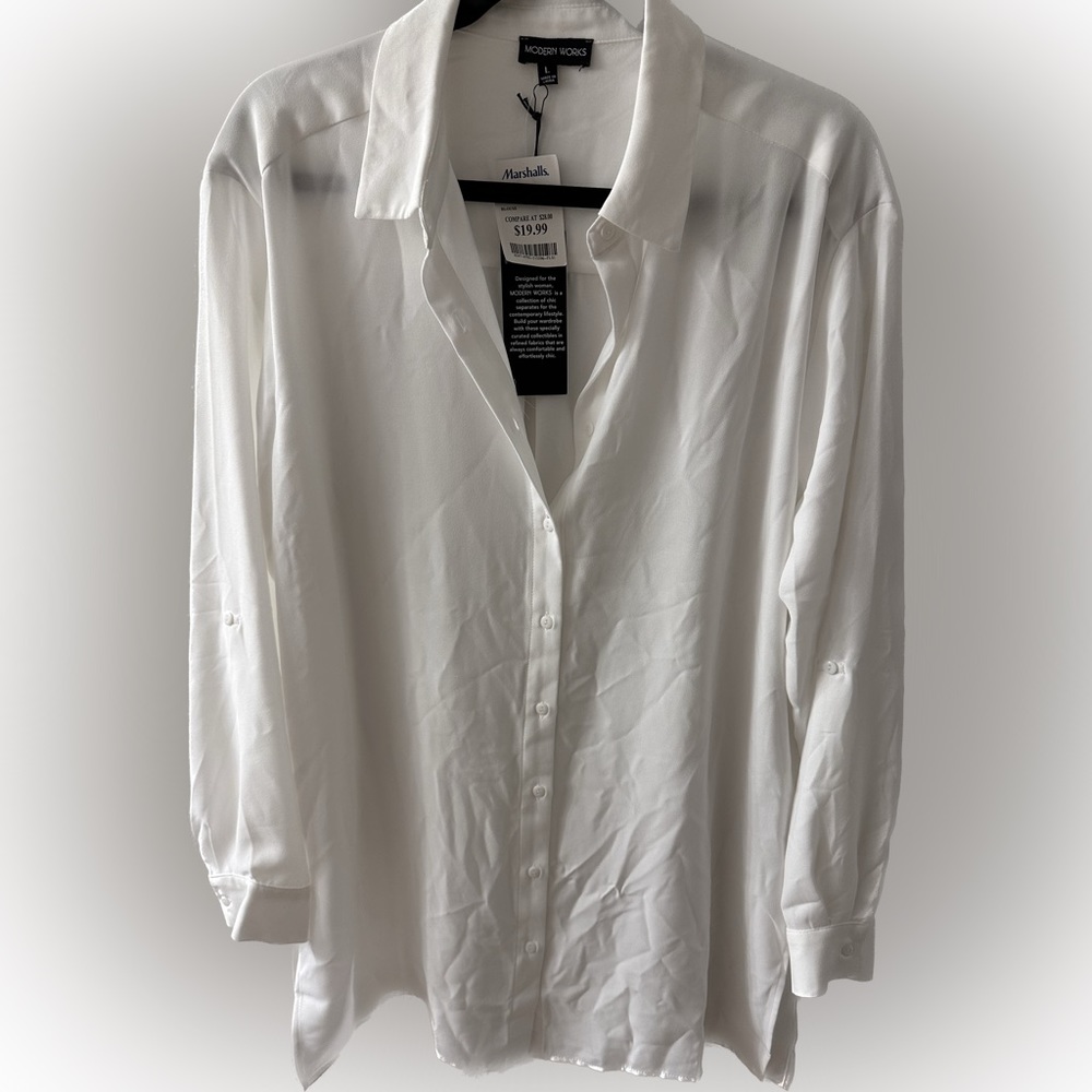 White tunic front buttons